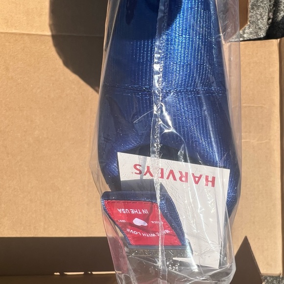 Harvey Seatbelt Seacycle Large Hobo Cobalt. - Picture 3 of 3